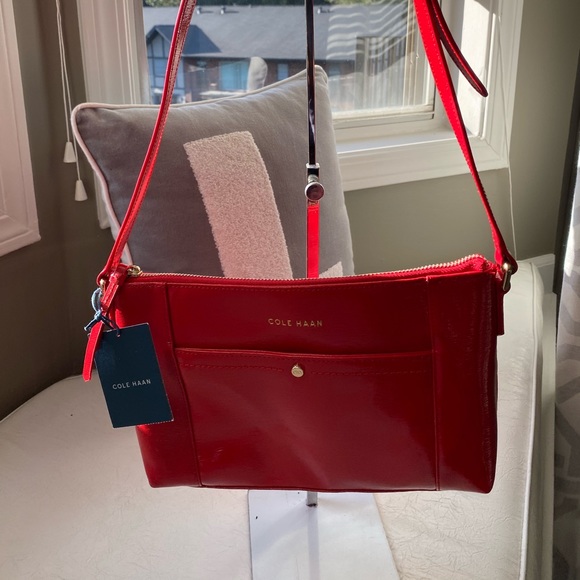 Cole Haan Handbags - New with tags Cole Haan crossbody